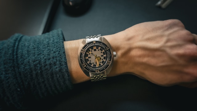 ขัดรอยนาฬิกา rolex